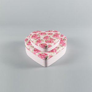 Heart-shaped Tin Box 1